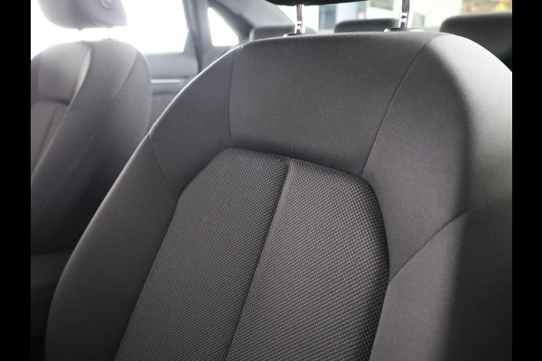 Audi A3 Limousine 30 TFSI Pro Line 110 pk S-tronic | Navigatie via App | Parkeersensoren achter | Cruise control | LED koplampen |