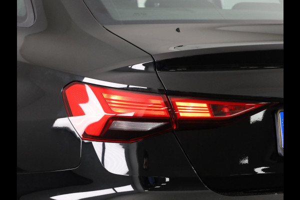 Audi A3 Limousine 30 TFSI Pro Line 110 pk S-tronic | Navigatie via App | Parkeersensoren achter | Cruise control | LED koplampen |