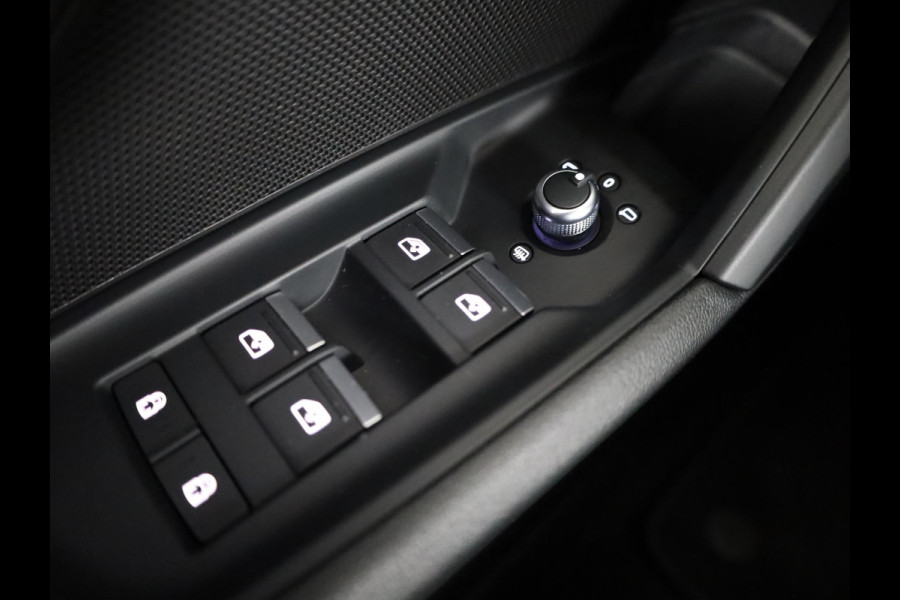 Audi A3 Limousine 30 TFSI Pro Line 110 pk S-tronic | Navigatie via App | Parkeersensoren achter | Cruise control | LED koplampen |