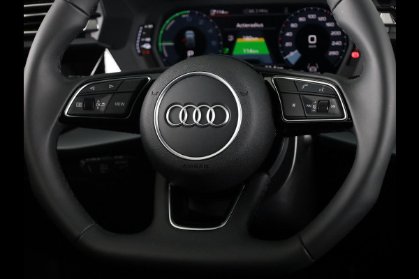 Audi A3 Sportback Pro Line 40 TFSI e 204 pk | Private lease vanaf € 717,- per maand | Afgevlakt sportstuur | Achteruitrijcamera | Dynamisch led verlichting |