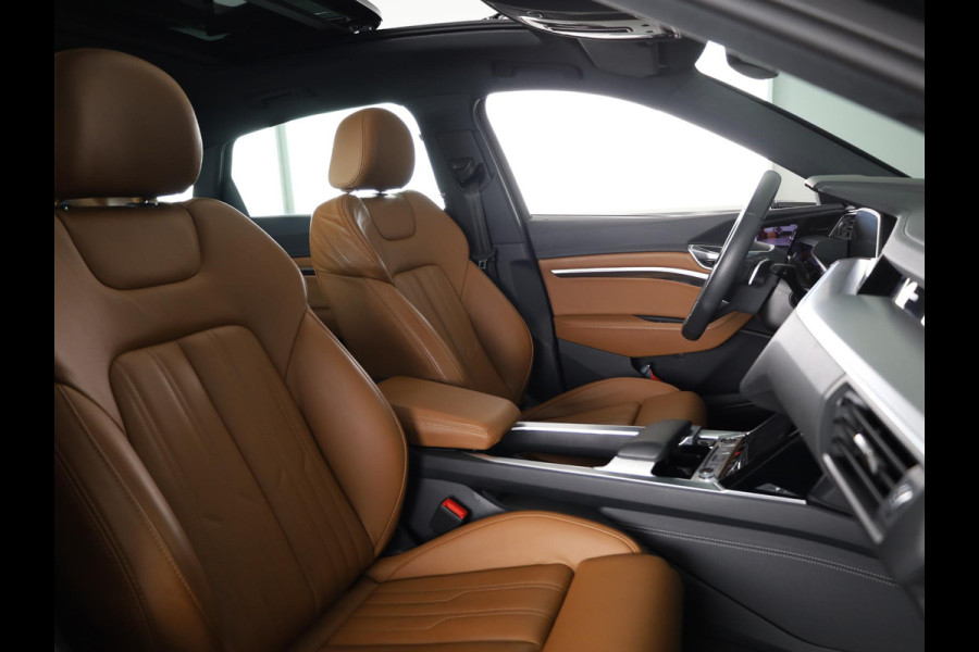 Audi Q8 Sportback e-tron 55 quattro S Edition 115 kWh 408pk | Panoramadak | Lederen bekleding | 22 inch Lichtmetalen velgen |