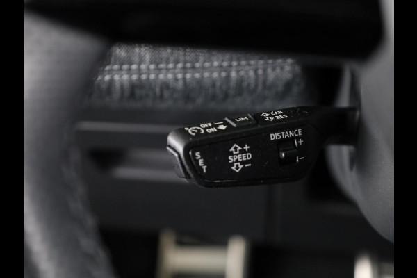Audi Q6 e-tron S edition performance 100 kWh 306pk | Private lease vanaf € 1.084,- per maand |  360° Camera | Adaptive cruise control | Matrix ledkoplampen  | stoelverwarming voor en achter | Comfortpakket
