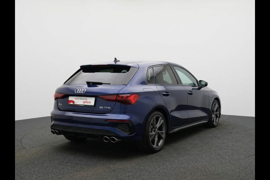 Audi A3 Sportback 35 TFSI S edition 150pk | Apple Carplay/Android Auto | Cruise control adaptief | Full-LED koplampen | Navigatiesysteem | Voorstoelen verwarmd | Lichtmetalen velgen 18",