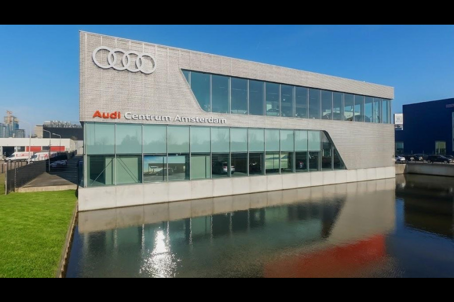Audi Q3 S edition e-hybrid 272 pk | Techniekpakket plus | Panorama-glasdak | Optiekpakket zwart-glanzend | Trekhaak mech. zwenkbaar |