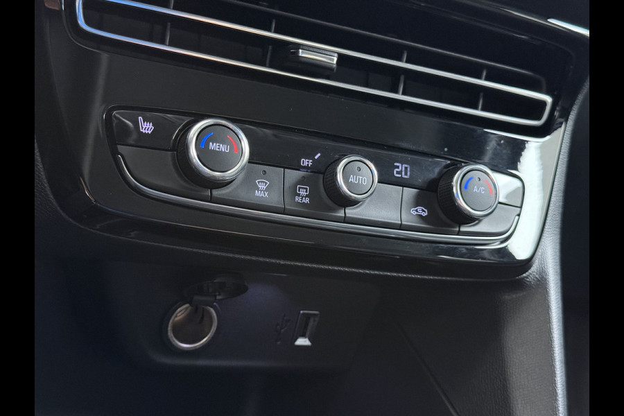 Opel Mokka-e 136PK Automaat Adap.Cruise Warmtepomp Leder 360°Camera Stoelverwarming Navi Android Auto Apple Carplay 50kWh SOH 87% Business El Ecc Privacy Glas Led Isofix DAB Bluetooth Lmv 17" Regen-Lichtsensor Lane Assist 1e Eigenaar Dealeronderhouden Origineel Nederlandse Auto
