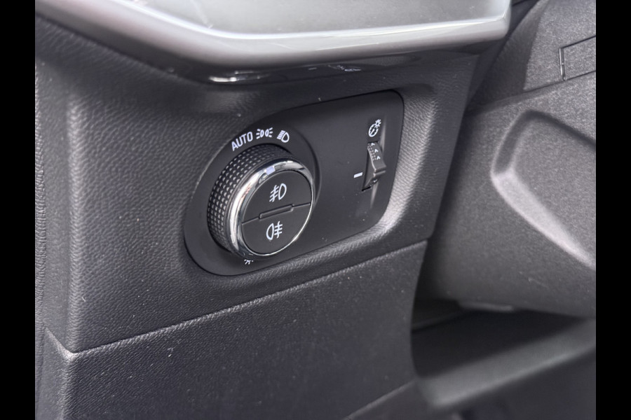 Opel Mokka-e 136PK Automaat Adap.Cruise Warmtepomp Leder 360°Camera Stoelverwarming Navi Android Auto Apple Carplay 50kWh SOH 87% Business El Ecc Privacy Glas Led Isofix DAB Bluetooth Lmv 17" Regen-Lichtsensor Lane Assist 1e Eigenaar Dealeronderhouden Origineel Nederlandse Auto