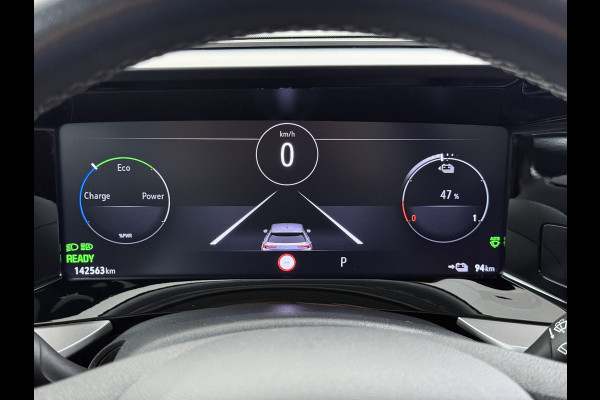 Opel Mokka-e 136PK Automaat Adap.Cruise Warmtepomp Leder 360°Camera Stoelverwarming Navi Android Auto Apple Carplay 50kWh SOH 87% Business El Ecc Privacy Glas Led Isofix DAB Bluetooth Lmv 17" Regen-Lichtsensor Lane Assist 1e Eigenaar Dealeronderhouden Origineel Nederlandse Auto