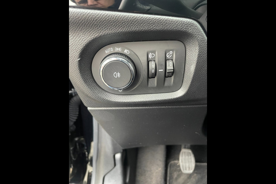 Opel Corsa 1.2 Elegance |100pk. | lage kilometerstand!