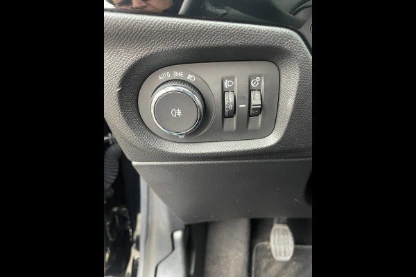 Opel Corsa 1.2 Elegance |100pk. | lage kilometerstand!