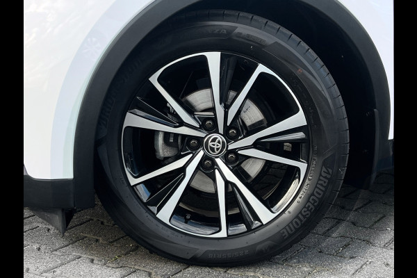 Toyota C-HR 1.8 Hybrid 140 Team D | LED Matric | Camera | Winter Pakket