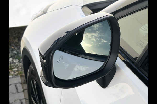 Toyota C-HR 1.8 Hybrid 140 Team D | LED Matric | Camera | Winter Pakket