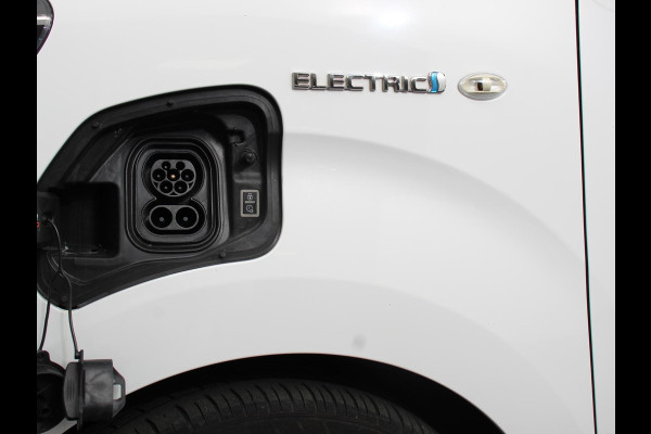 Toyota PROACE Electric Verso Luxury L2 8persoons PERSONENBUS 8p SOH 89% Navigatie Parkeersensoren Cruise Control Stoelverwarming Climate Control LM Velgen