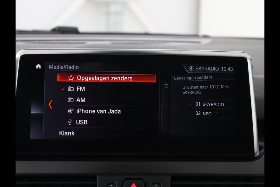 BMW 2 Serie Active Tourer 225xe iPerformance High Executive | SOH 80,7% | Panoramadak | Leder | Cruise control | Head-up | Stoelverwarming | Camera | Park assist | Climate control