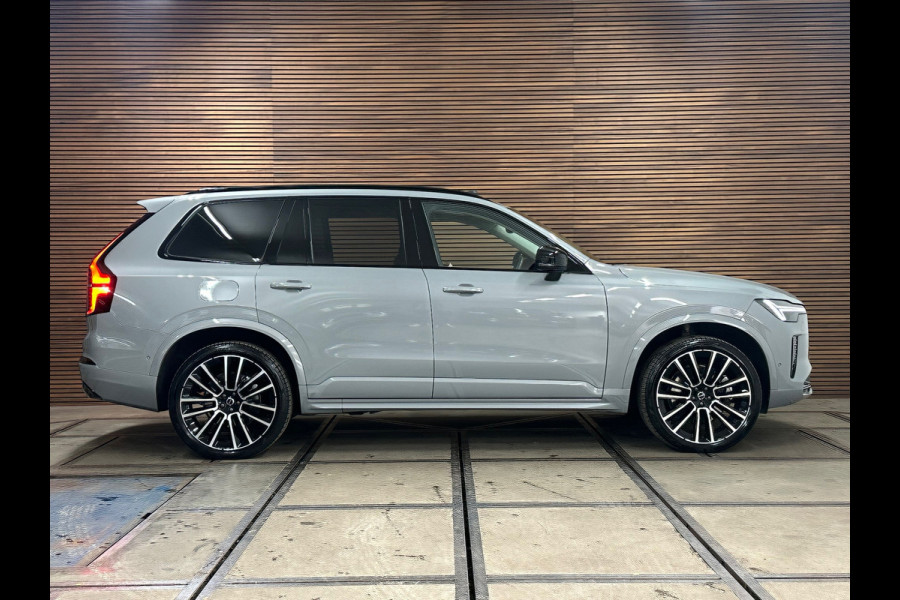 Volvo XC90 2.0 T8 hybrid Ultra Dark 7p.| MY2026| Luchtvering| Lagom-Pack | Winter-Pack| H/K Sound| Trekhaak| HuD| 22inch|Massage