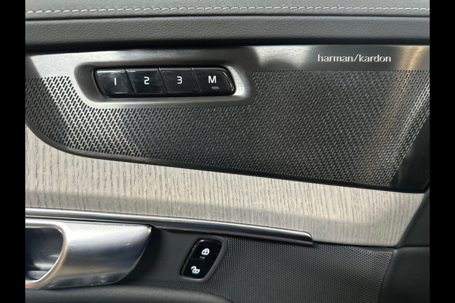 Volvo XC90 2.0 T8 hybrid Ultra Dark 7p.| MY2026| Luchtvering| Lagom-Pack | Winter-Pack| H/K Sound| Trekhaak| HuD| 22inch|Massage