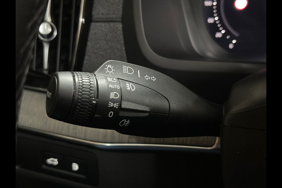 Volvo XC90 2.0 T8 hybrid Ultra Dark 7p.| MY2026| Luchtvering| Lagom-Pack | Winter-Pack| H/K Sound| Trekhaak| HuD| 22inch|Massage