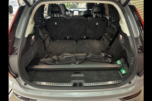 Volvo XC90 2.0 T8 hybrid Ultra Dark 7p.| MY2026| Luchtvering| Lagom-Pack | Winter-Pack| H/K Sound| Trekhaak| HuD| 22inch|Massage