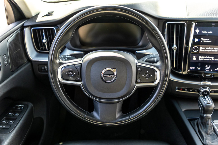 Volvo XC60 2.0 T5 AWD Inscription I Camera I trekhaak I Autopilot I Blits I