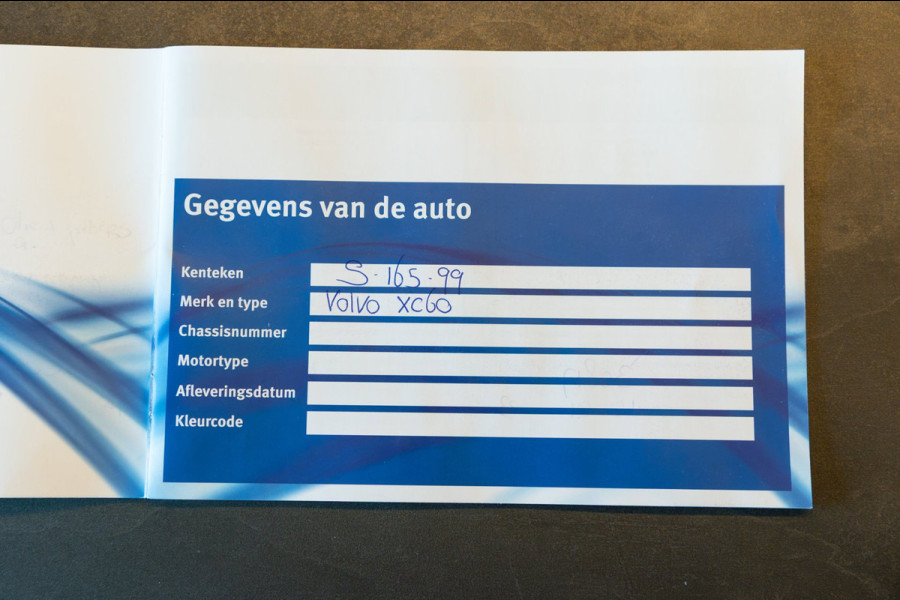 Volvo XC60 2.0 T5 AWD Inscription I Camera I trekhaak I Autopilot I Blits I