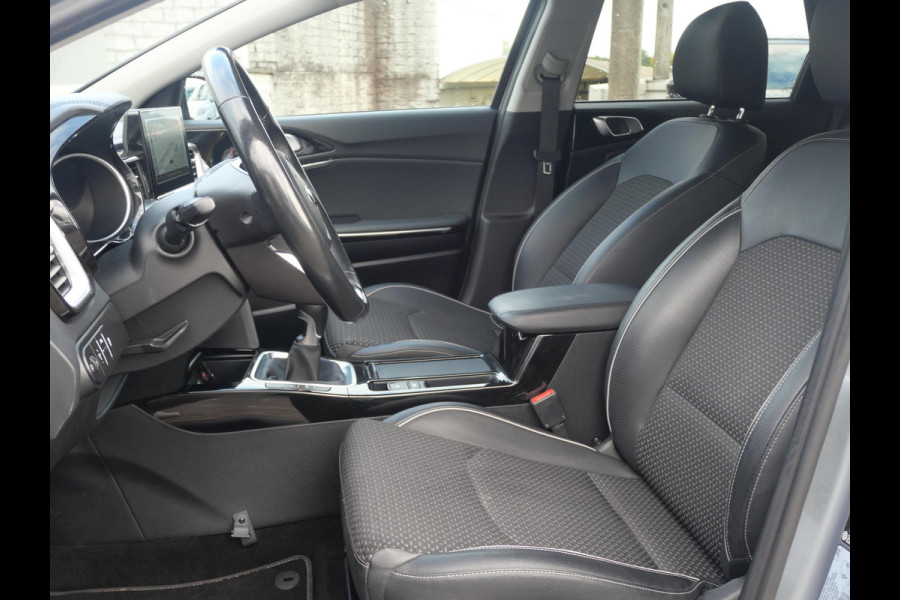 Kia Ceed Sportswagon 1.0 T-GDi DynamicPlusLine | Cruise | Carplay | Keyless | Navi | Stoel-Stuurverwarming |