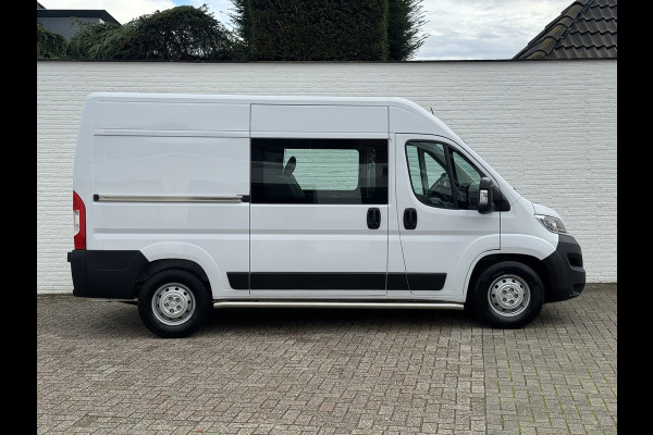 Citroën Jumper 2.2 BlueHDi 140 L2H2 3.5t 6 pers Camera Carplay Trekhaak 3000kg Cruise Navigatie