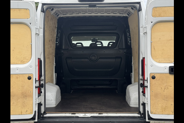 Citroën Jumper 2.2 BlueHDi 140 L2H2 3.5t 6 pers Camera Carplay Trekhaak 3000kg Cruise Navigatie