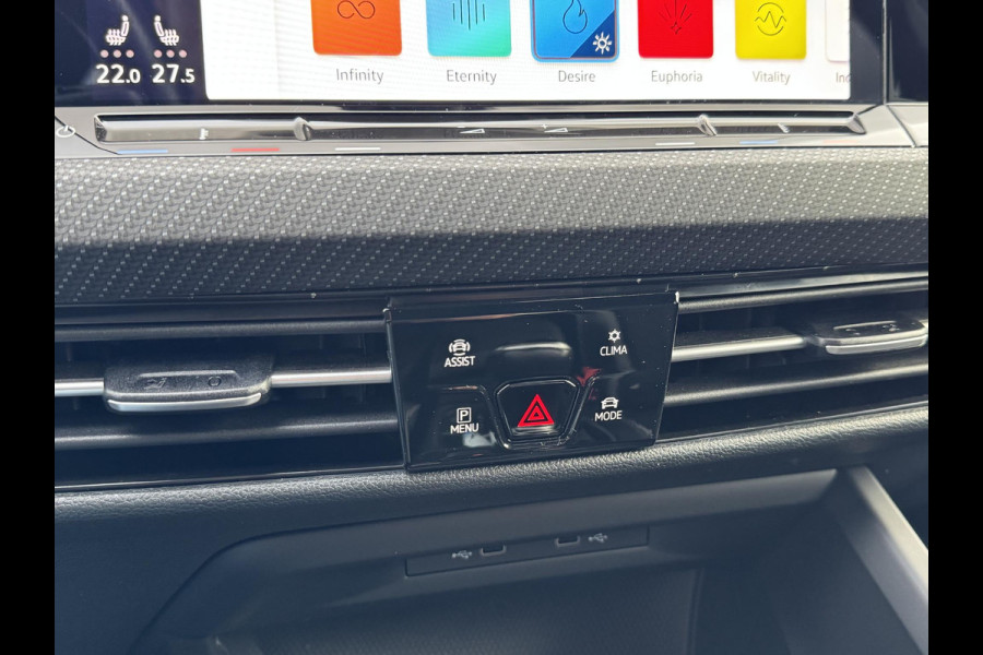 Volkswagen Golf 1.5 TSI R-Line Business+ NL-AUTO | CARPLAY | CAMERA