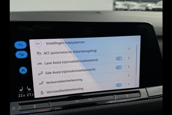 Volkswagen Golf 1.5 TSI R-Line Business+ NL-AUTO | CARPLAY | CAMERA