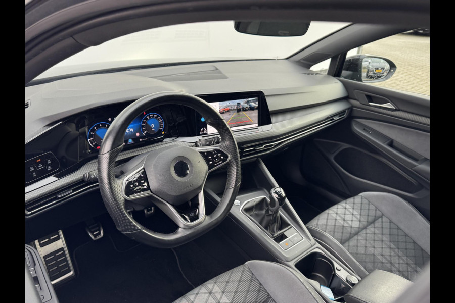 Volkswagen Golf 1.5 TSI R-Line Business+ NL-AUTO | CARPLAY | CAMERA