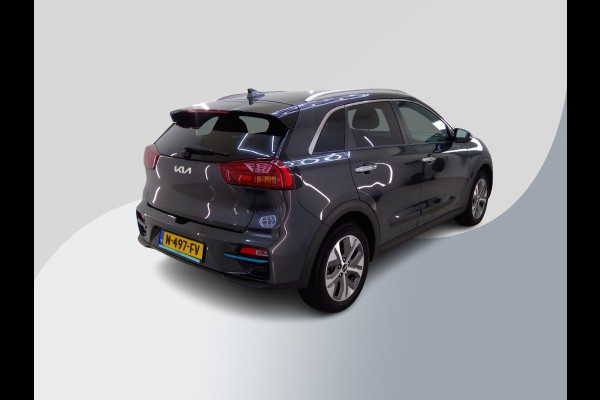 Kia e-Niro Edition 64 kWh | SOH 99,7% | Warmtepomp | Navigatie | VERWACHT! |