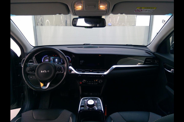 Kia e-Niro Edition 64 kWh | SOH 99,7% | Warmtepomp | Navigatie | VERWACHT! |