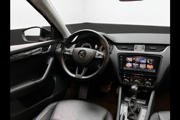 Škoda Octavia Combi 1.5 TSI 150PK DSG GREENTECH BUSINESS PLUS EDITION TREKHAAK/CAMERA/CARPLAY/LEDER