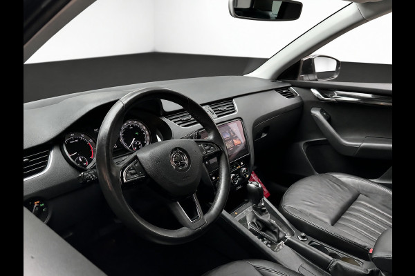 Škoda Octavia Combi 1.5 TSI 150PK DSG GREENTECH BUSINESS PLUS EDITION TREKHAAK/CAMERA/CARPLAY/LEDER