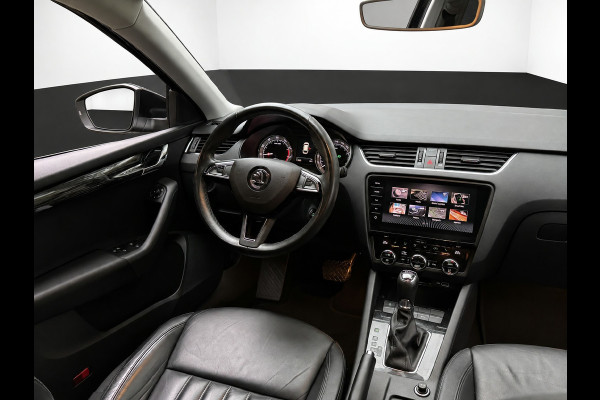 Škoda Octavia Combi 1.5 TSI 150PK DSG GREENTECH BUSINESS PLUS EDITION TREKHAAK/CAMERA/CARPLAY/LEDER