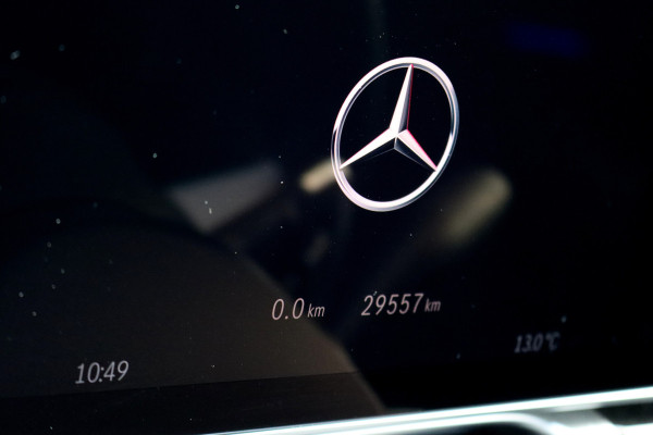 Mercedes-Benz S-Klasse AMG 63 S E Performance | 802pk | Achterasbesturing | Distronic+ | HUD | Chauffeurspakket | Entertainmentpakket Achter | Stoelventilatie V+A | Vlakkenverwarming | Zonweringspakket |
