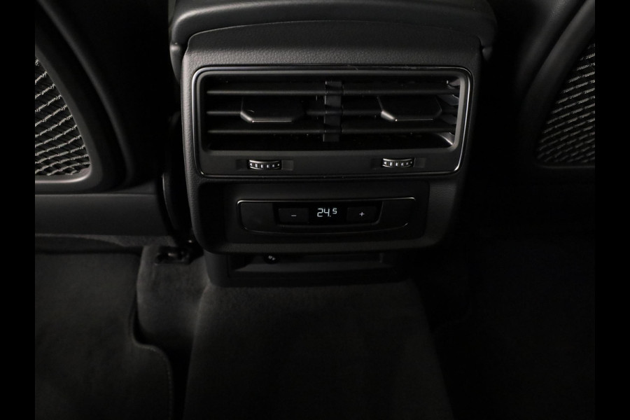 Audi Q8 Pro Line S 55 TFSI e 394 pk | Bang & Olufsen Premium 3D | Glazen panoramadak | Vierwielbesturing | Assistentie. plus, remote park |