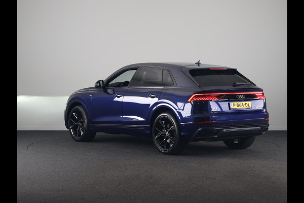 Audi Q8 55 TFSI e quattro 381pk Pro Line / S-line in- & exterieurpakket / B&O soundsystem / ACC / Zwart optiekpakket