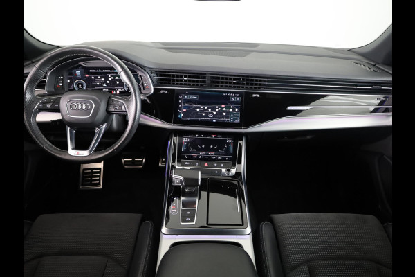 Audi Q8 55 TFSI e quattro 381pk Pro Line / S-line in- & exterieurpakket / B&O soundsystem / ACC / Zwart optiekpakket