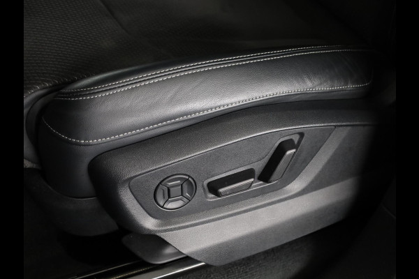 Audi Q8 55 TFSI e quattro 381pk Pro Line / S-line in- & exterieurpakket / B&O soundsystem / ACC / Zwart optiekpakket