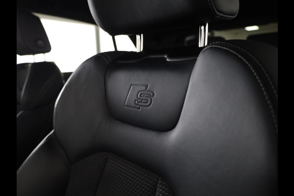 Audi Q8 55 TFSI e quattro 381pk Pro Line / S-line in- & exterieurpakket / B&O soundsystem / ACC / Zwart optiekpakket