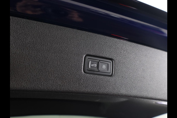 Audi Q8 55 TFSI e quattro 381pk Pro Line / S-line in- & exterieurpakket / B&O soundsystem / ACC / Zwart optiekpakket