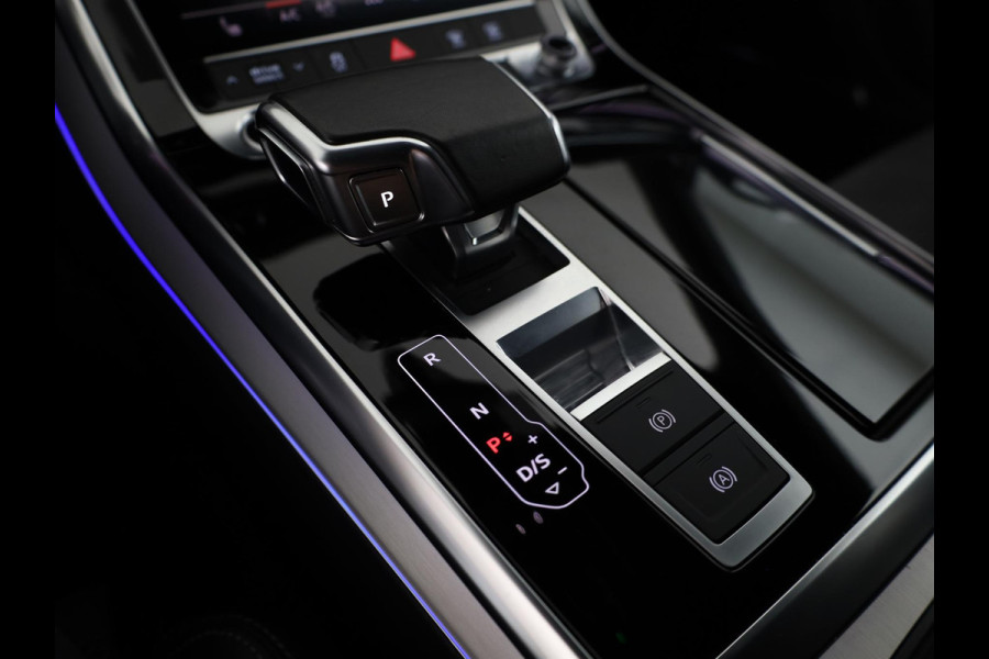 Audi Q8 55 TFSI e quattro 381pk Pro Line / S-line in- & exterieurpakket / B&O soundsystem / ACC / Zwart optiekpakket