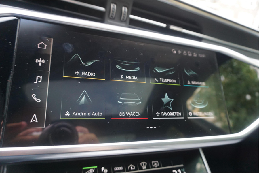 Audi A6 Avant 55 TFSI e quattro Pro Line S Competition Aut7 Black Optic Pano | 360 | Trekhaak | B&O | Adaptive + Lane | 20inch | HUD | Softclose |
