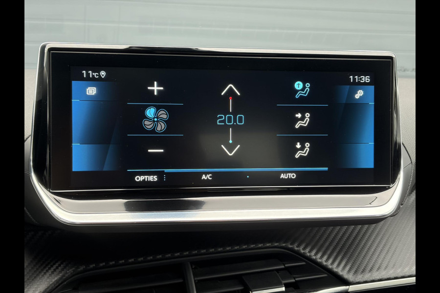 Peugeot 2008 1.2 PureTech Blue Lease Allure ✓2e Eigenaar✓360° Camera✓Draadloze telefoonlader✓Carplay✓6 bak✓Halfleder✓Navi✓Clima✓Cruise✓17'' Lmv✓Rijstrooksensor✓102pk✓Dealer onderhouden✓N.A.P✓Apk tot 04-2027