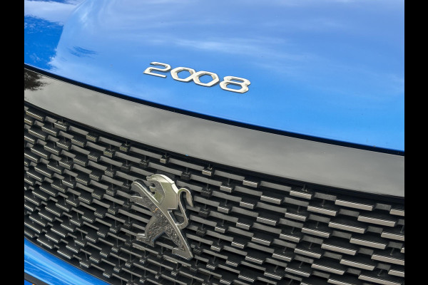 Peugeot 2008 1.2 PureTech Blue Lease Allure ✓2e Eigenaar✓360° Camera✓Draadloze telefoonlader✓Carplay✓6 bak✓Halfleder✓Navi✓Clima✓Cruise✓17'' Lmv✓Rijstrooksensor✓102pk✓Dealer onderhouden✓N.A.P✓Apk tot 04-2027