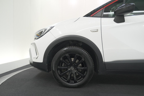 Opel Crossland Turbo 110 GS Line | Trekhaak | Camera | Apple Carplay | Navigatie | Parkeersensoren voor + Achter