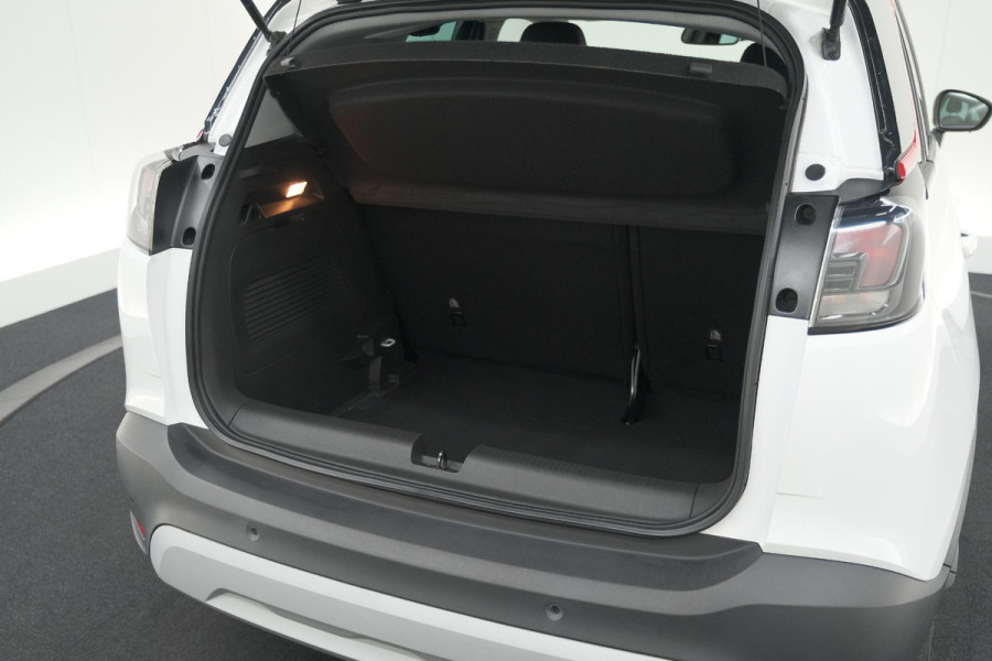 Opel Crossland Turbo 110 GS Line | Trekhaak | Camera | Apple Carplay | Navigatie | Parkeersensoren voor + Achter