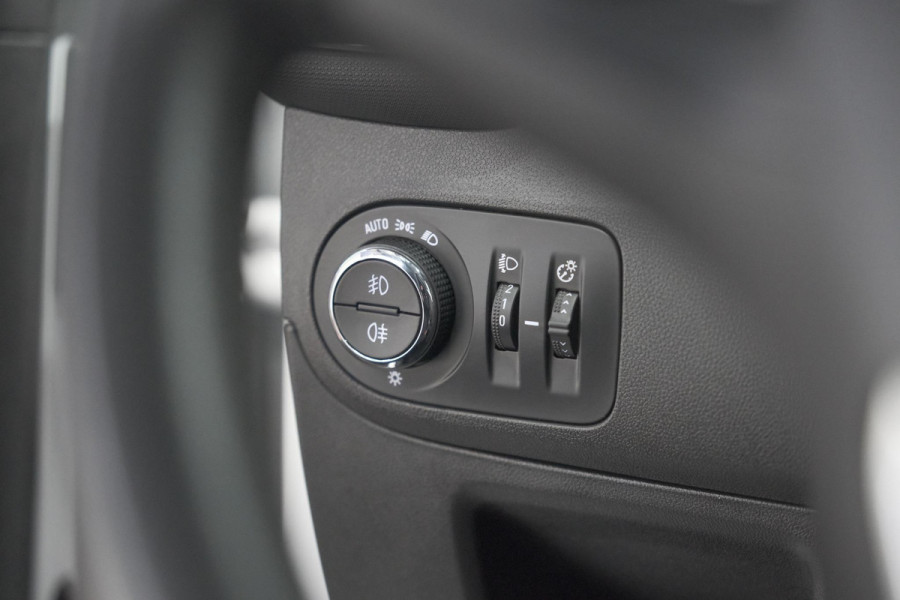 Opel Crossland Turbo 110 GS Line | Trekhaak | Camera | Apple Carplay | Navigatie | Parkeersensoren voor + Achter
