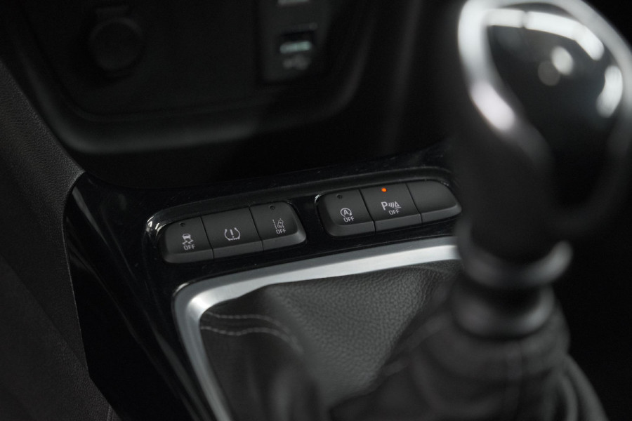 Opel Crossland Turbo 110 GS Line | Trekhaak | Camera | Apple Carplay | Navigatie | Parkeersensoren voor + Achter
