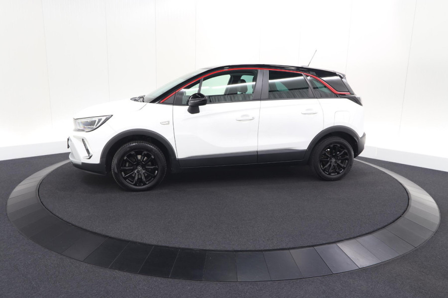 Opel Crossland Turbo 110 GS Line | Trekhaak | Camera | Apple Carplay | Navigatie | Parkeersensoren voor + Achter